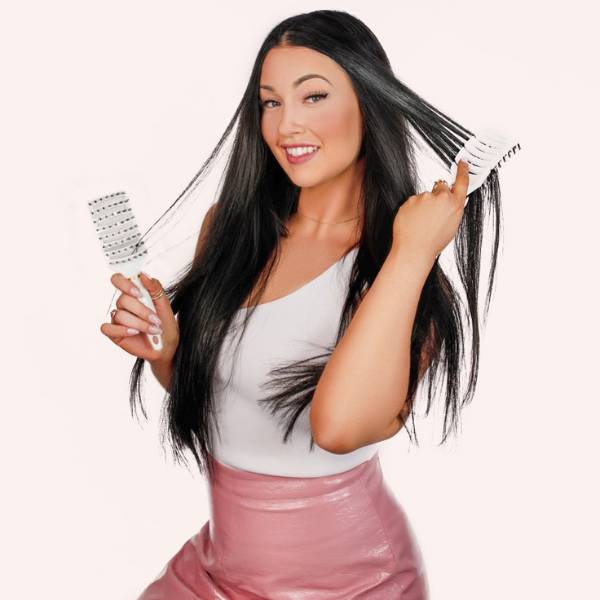 Belle brush